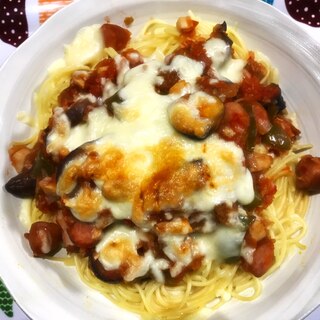 チーズがおいしいチーズ焼きトマトソースパスタ♪